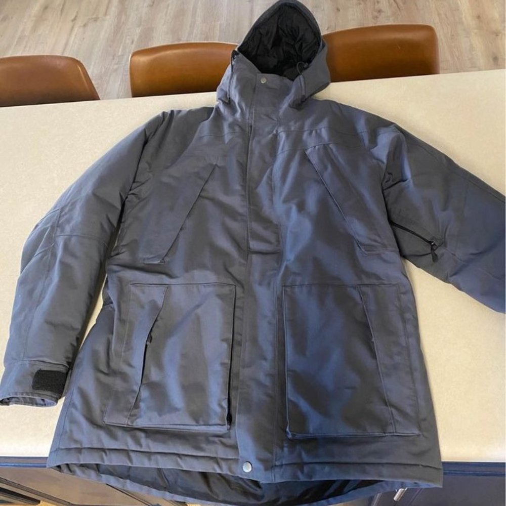 Duluth Trading Co. Whaleback Waterproof Insulated Parka, Size Large TALL, Gray
